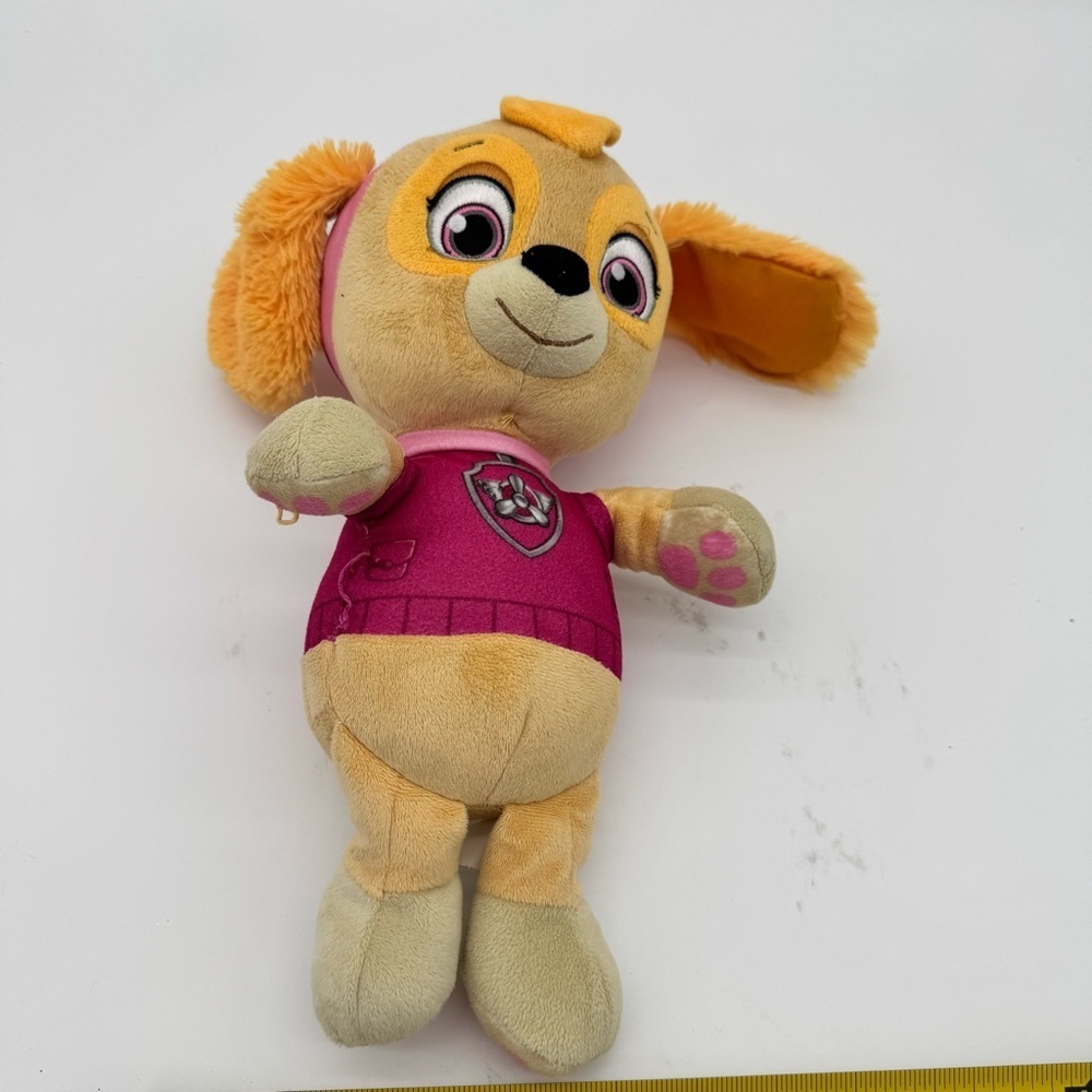 Spinmaster Paw Patrol Snuggle Up Lights & Sounds Skye Plush 2018 NON-Working